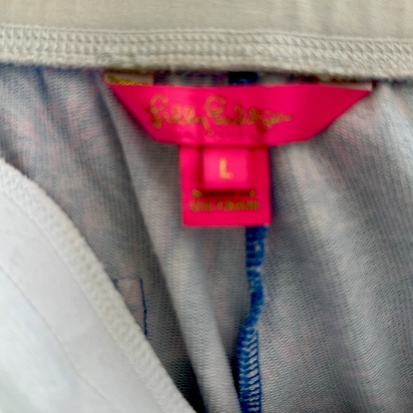 🩵Lilly Pulitzer Trysta Shorts in Boca Blue It’s A Sailabration - Size: L, EUC - Picture 9 of 9